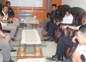 Pengurus dan Anggota PWI Cilegon Sambangi PT ASDP Merak