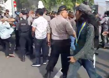 demo mahasiswa