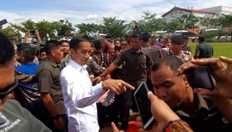 Hari pers nasional dihadiri jokowi