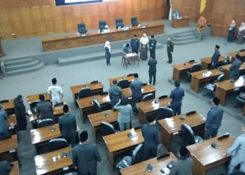 rapat paripurna raperda rtrw