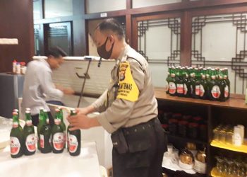 Restoran Korea Ini Tetap Buka di Siang Hari dan Jual Minuman Keras