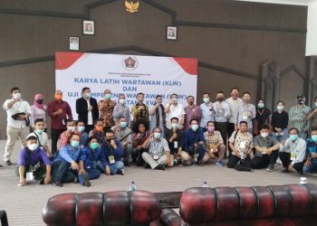 peserta uji kompetensi wartawan