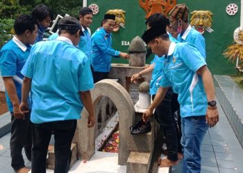 Pahlawan Nasional Brigjend KH. Syam'un