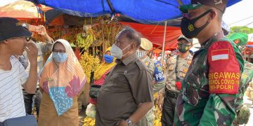 Wali Kota Datangi Pasar Kranggot, Pedagang Buru-buru Pakai Masker