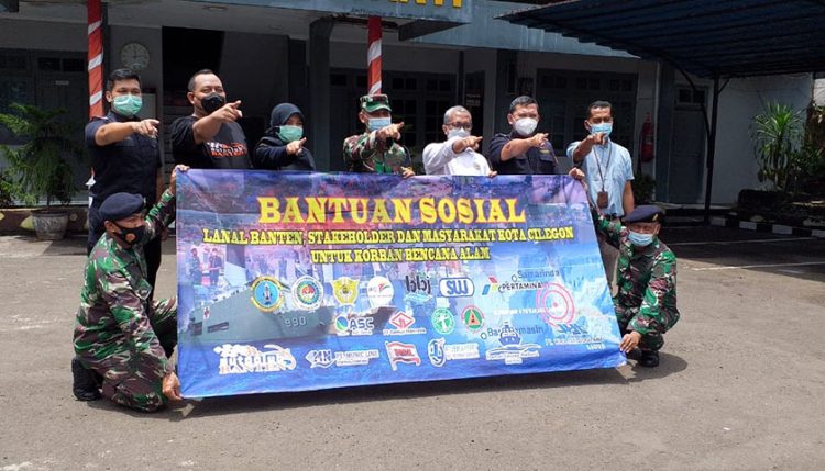 Lanal Banten Salurkan Bantuan Bencana dari Prajurit dan Masyarakat