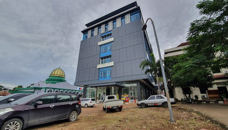 Graha Edhi Praja Diresmikan, Ada Lift-nya 2 Tapi Hanya 1 yang Digunakan