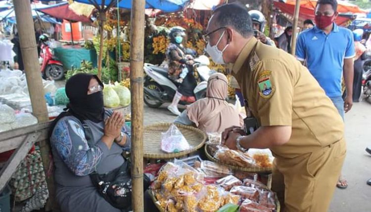 Sidak Pasar Kranggot, Ini yang Ditemukan Wali Kota Helldy