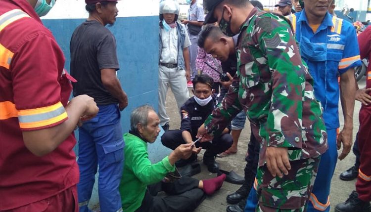Lansia Loncat dari Kapal di Pelabuhan Merak