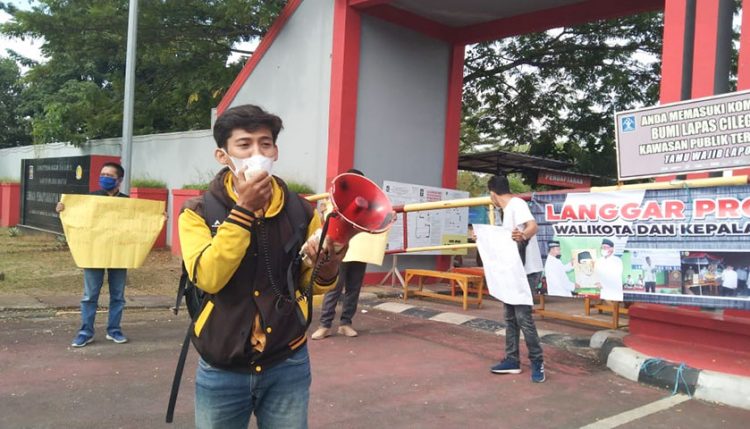 Wartawan Demo Lapas Cilegon