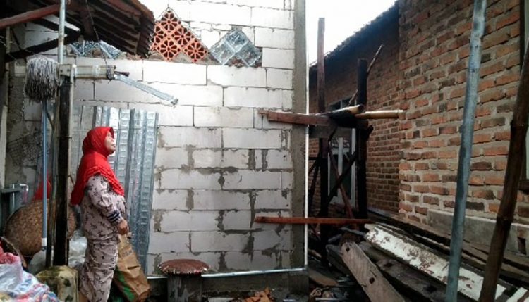 Belasan Rumah Rusak dan Satu Warga Terluka Akibat Puting Beliung