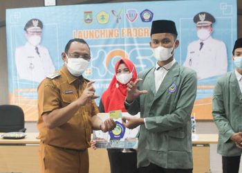Pemkot Cilegon Bagikan Ratusan Beasiswa untuk Sarjana