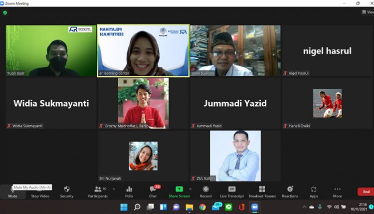 Pelatihan AR Learning Center Dapat Meningkatkan Kompetensi Diri