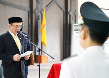 Enam Camat Diganti, Helldy Pertahankan Dua Camat