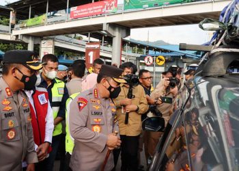 Kapolri Tinjau Arus Mudik di Pelabuhan Merak