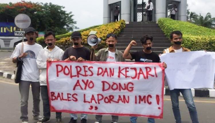 Aduan Pasar Rakyat yang Mangkrak Dicueki Polisi, Mahasiswa Gelar Demo