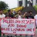 Aduan Pasar Rakyat yang Mangkrak Dicueki Polisi, Mahasiswa Gelar Demo