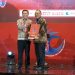 Disaksikan Wapres, Helldy Menerima Penghargaan dari Kemenkumham