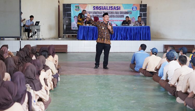 Sosialisasi Beasiswa Full Sarjana, Helldy: SDM Meningkat Kesejahteraan Mengikutinya