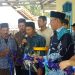 Helldy Serahkan Bantuan Mesin Pompa Air dari Indonesia Power