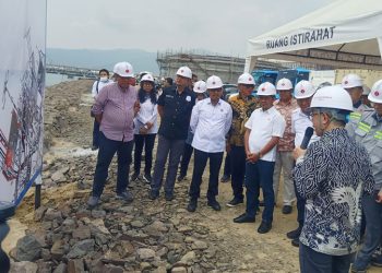 Menteri Investasi Bawa-bawa Hantu Saat Kunjungi PT Lotte