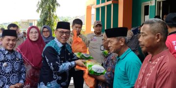 Korban Puting Beliung di Purwakarta Dapat Bantuan Sembako