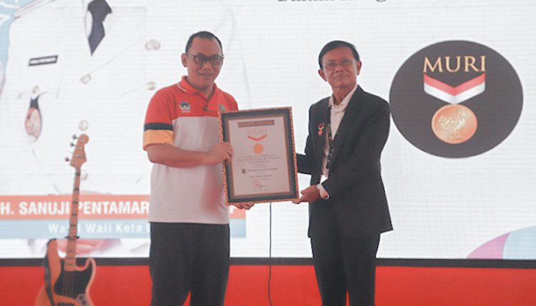 Sajikan Rabeg 2.400 Porsi, Pemkot Cilegon Raih Rekor MURI