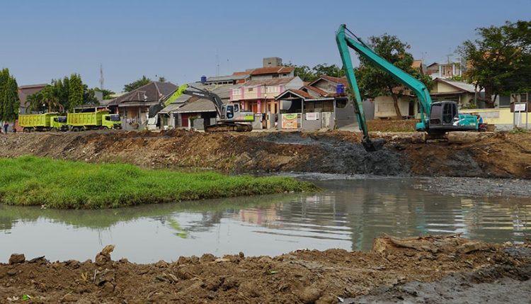 Jelang Musim Hujan, Tandon BBS 3 Dikeruk