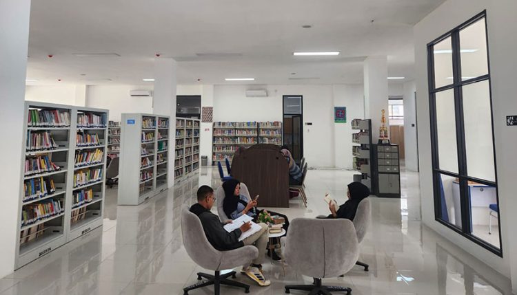 perpustakaan cilegon buka sampai jam berapa